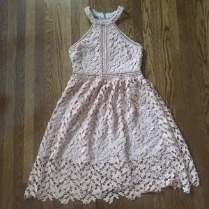 *LIKE NEW* Blush Lacey Overlay Dress - M